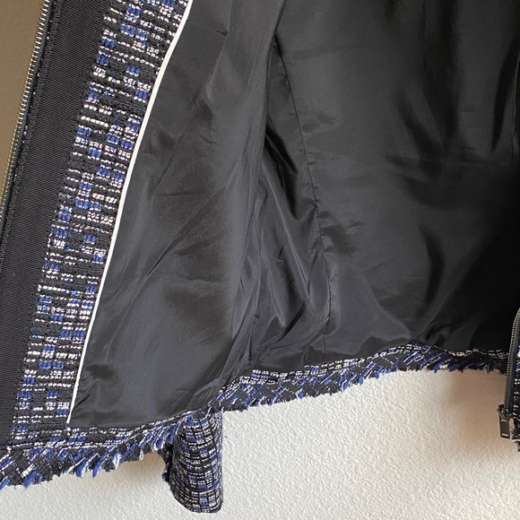 Women’s Banana Republic Black, Navy, and White Tweed Blazer - Picture 12 of 13